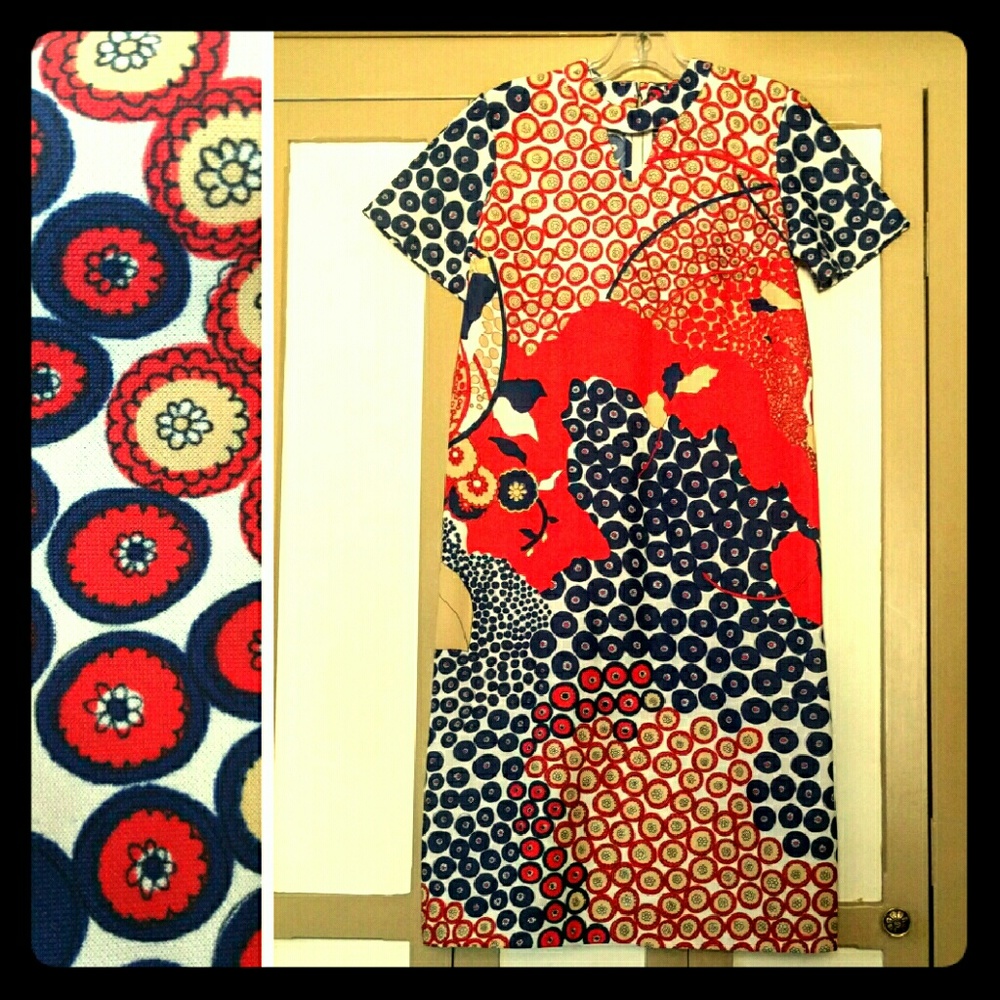 Gorgeous vintage dress